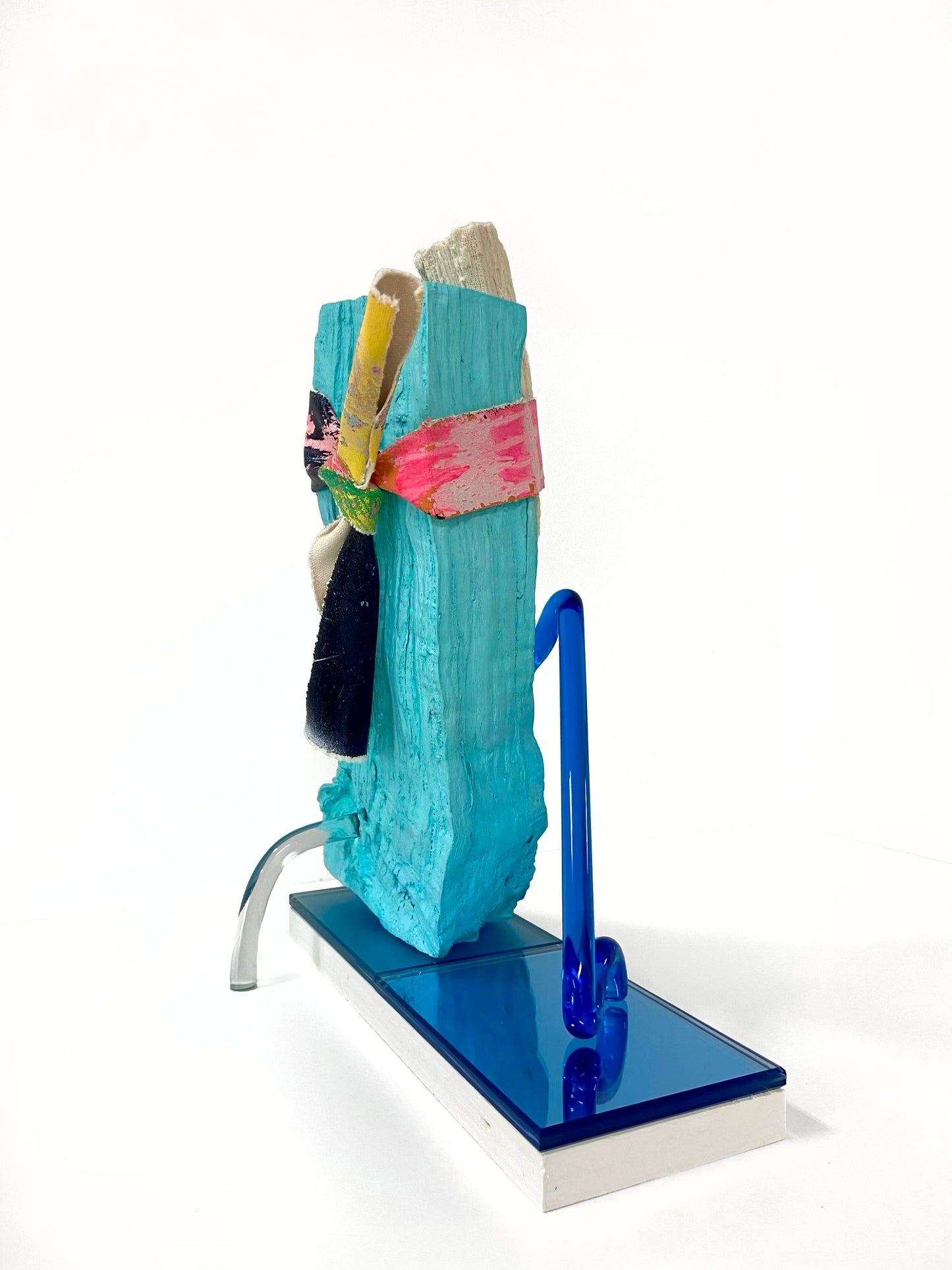 Tethered (precarious, in blue)