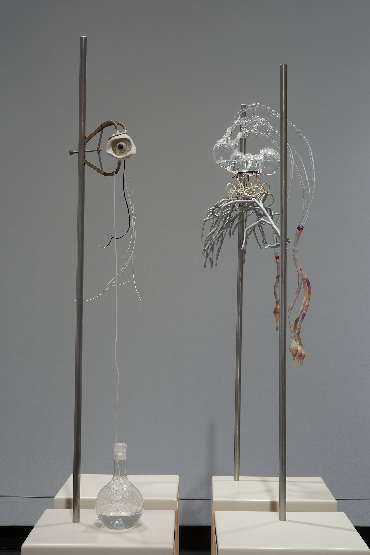 childish objects \ the camera eye